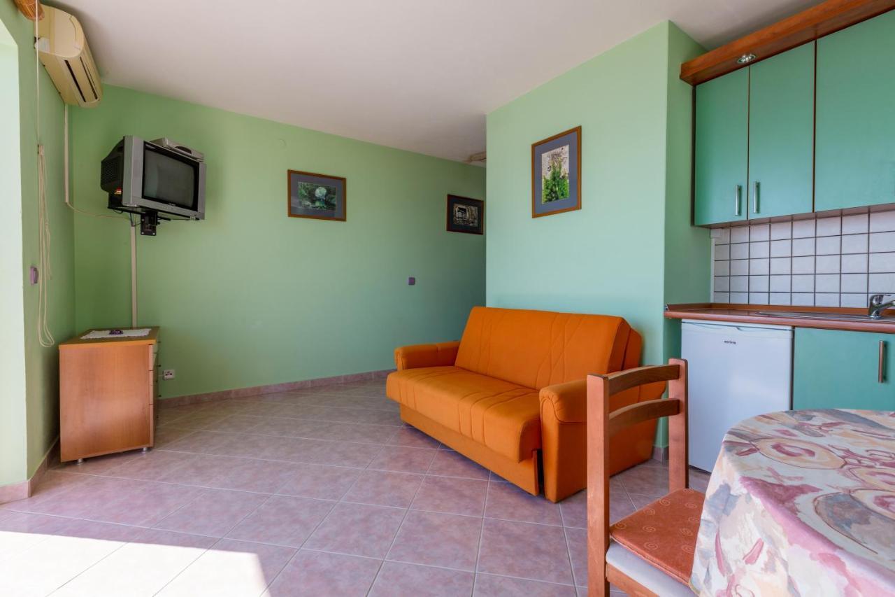 Apartmani Rino Dramalj Εξωτερικό φωτογραφία